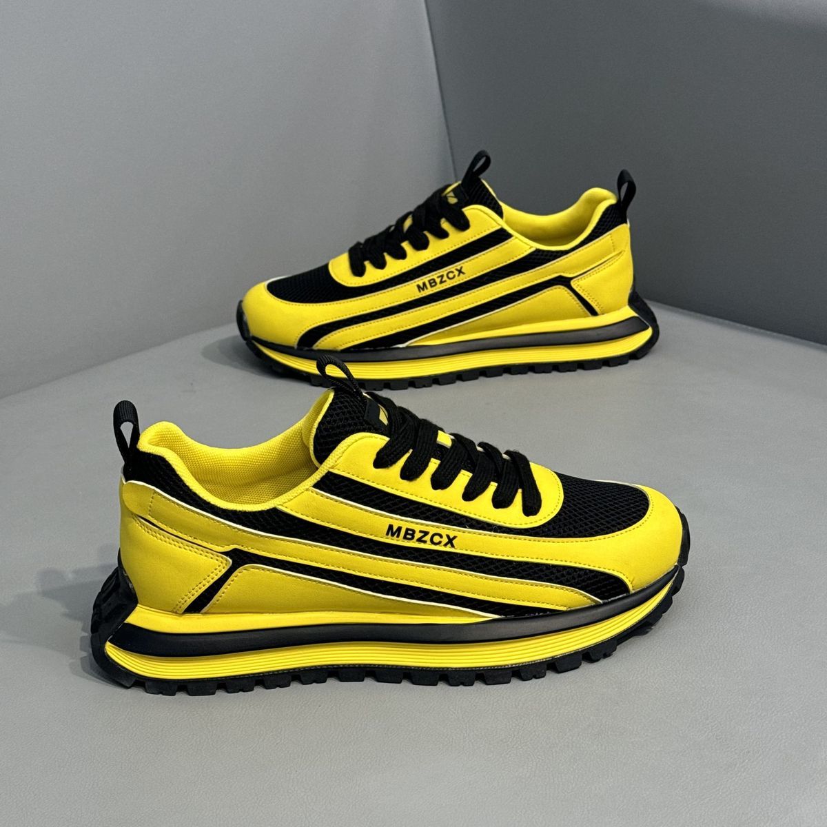 Erkekler için fileli, nefes al - Badminton Shoes incelemesi ve fiyatı